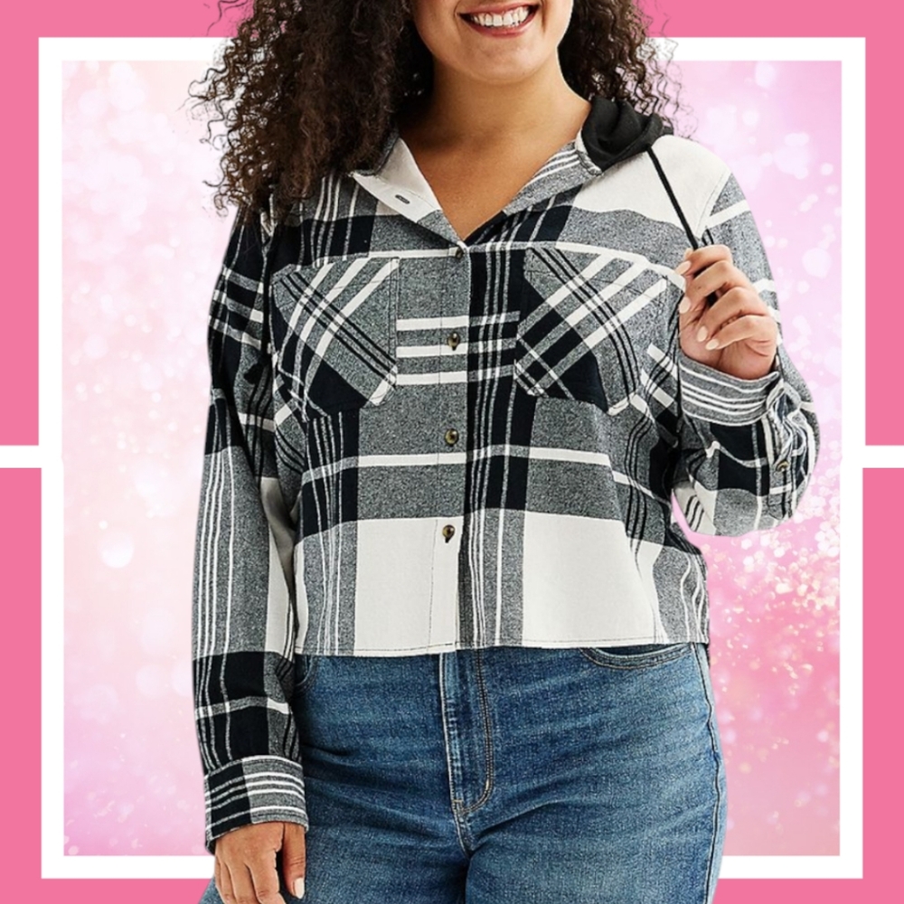 NWT 2XL Cropped Plaid Button Up Hoodie w 2 Pockets & High Low Hemline - Picture 3 of 16